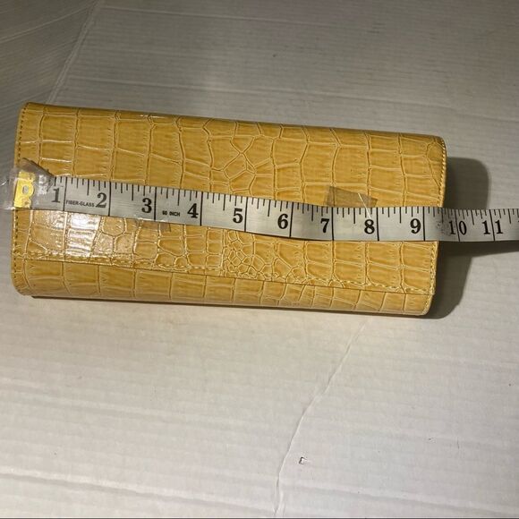 Clutch purse/bag, evening bag, Yellow, with 2 straps,New Without Tags - Picture 5 of 13